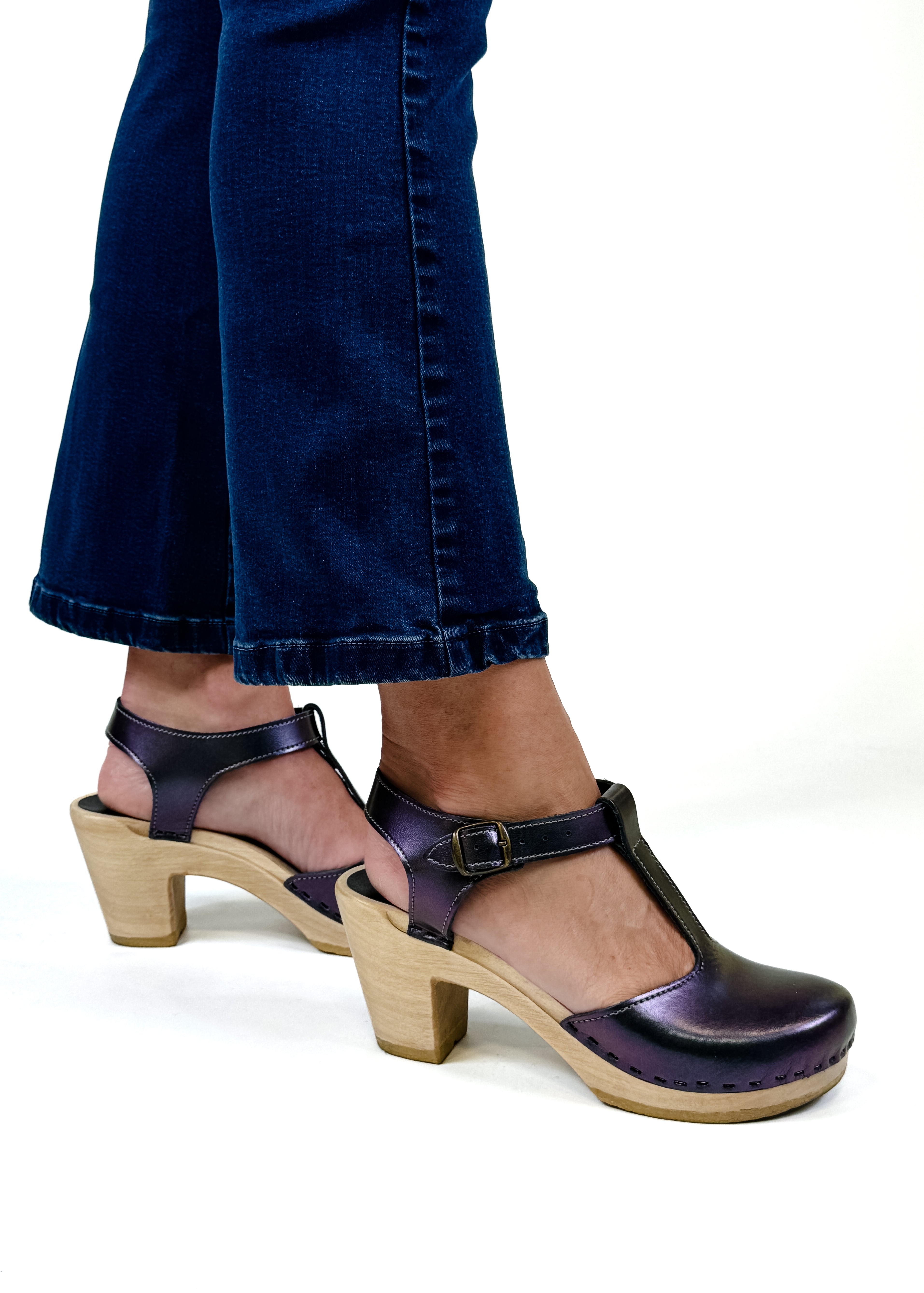 Sven T-Strap Clog – Fourtitude, LLC