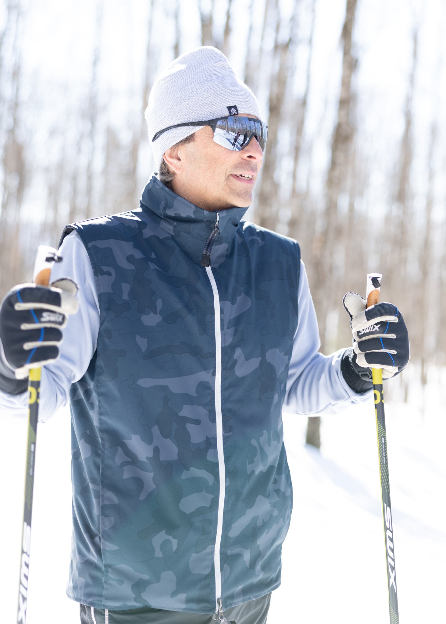 Men’s Reversible Nylon Venture Vest