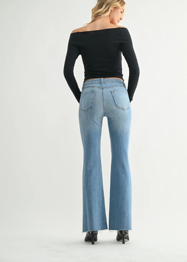 The Straight Bootcut